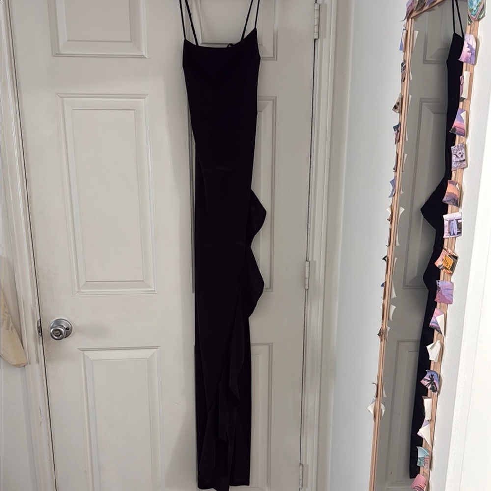 Chic Black Evening Dress